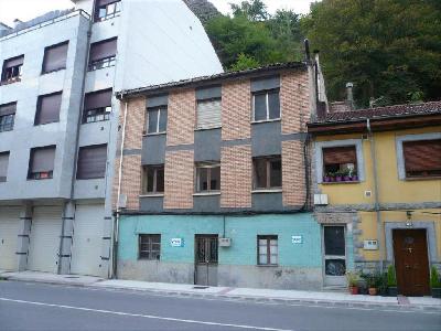 Edificio en Cabaaquinta